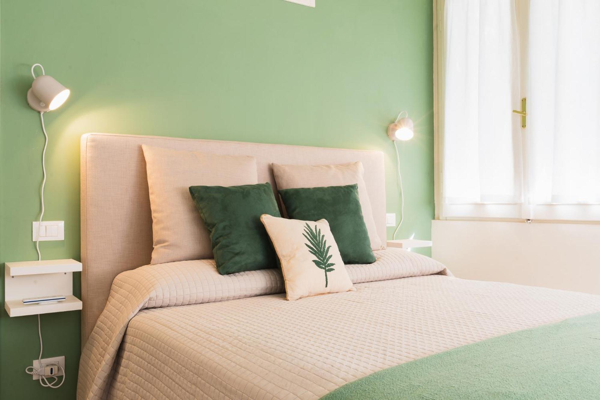 Cozy Olive Green Flat Флоренция Экстерьер фото